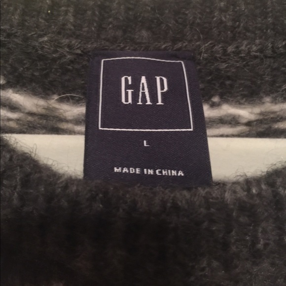 GAP Mohair/Wool Blend Fair Isle Sweater - Picture 4 of 5